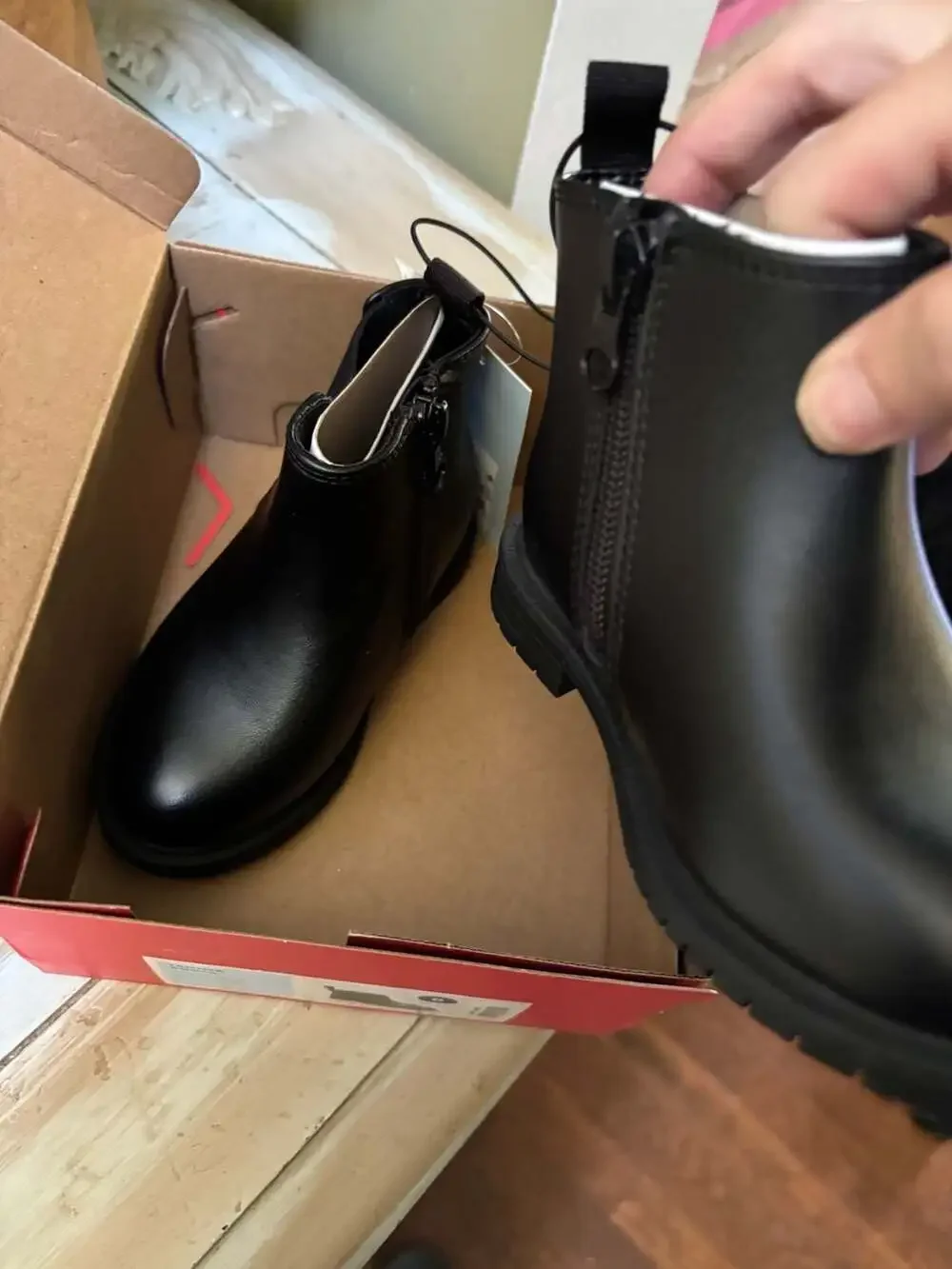 Cat & Jack Toddler Tanner Boots Size 6 Black